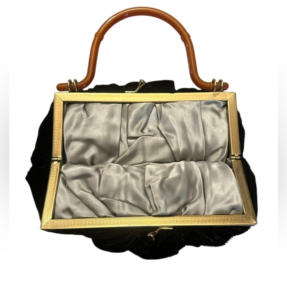 Vtg Velvet Evening Handbag with Bakelite Handle - Black - Kiss Lock - Picture 2 of 5